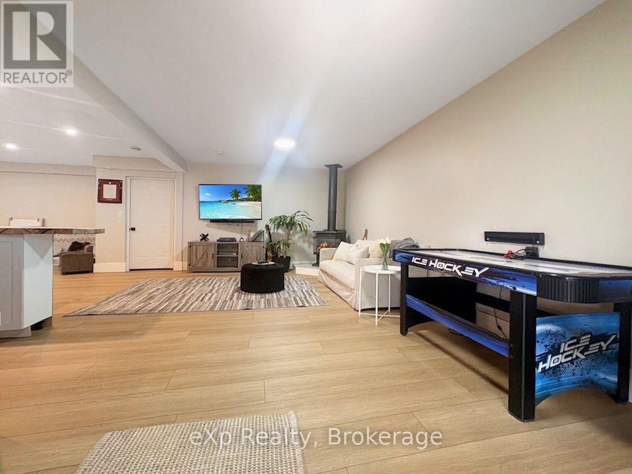 10 Watt Street, Brockton, Ontario  N0G 2V0 - Photo 20 - X13670570
