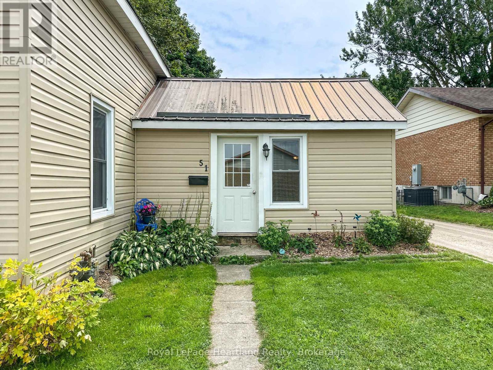 51 Side Street, Huron East (Seaforth), Ontario  N0K 1W0 - Photo 39 - X13670612
