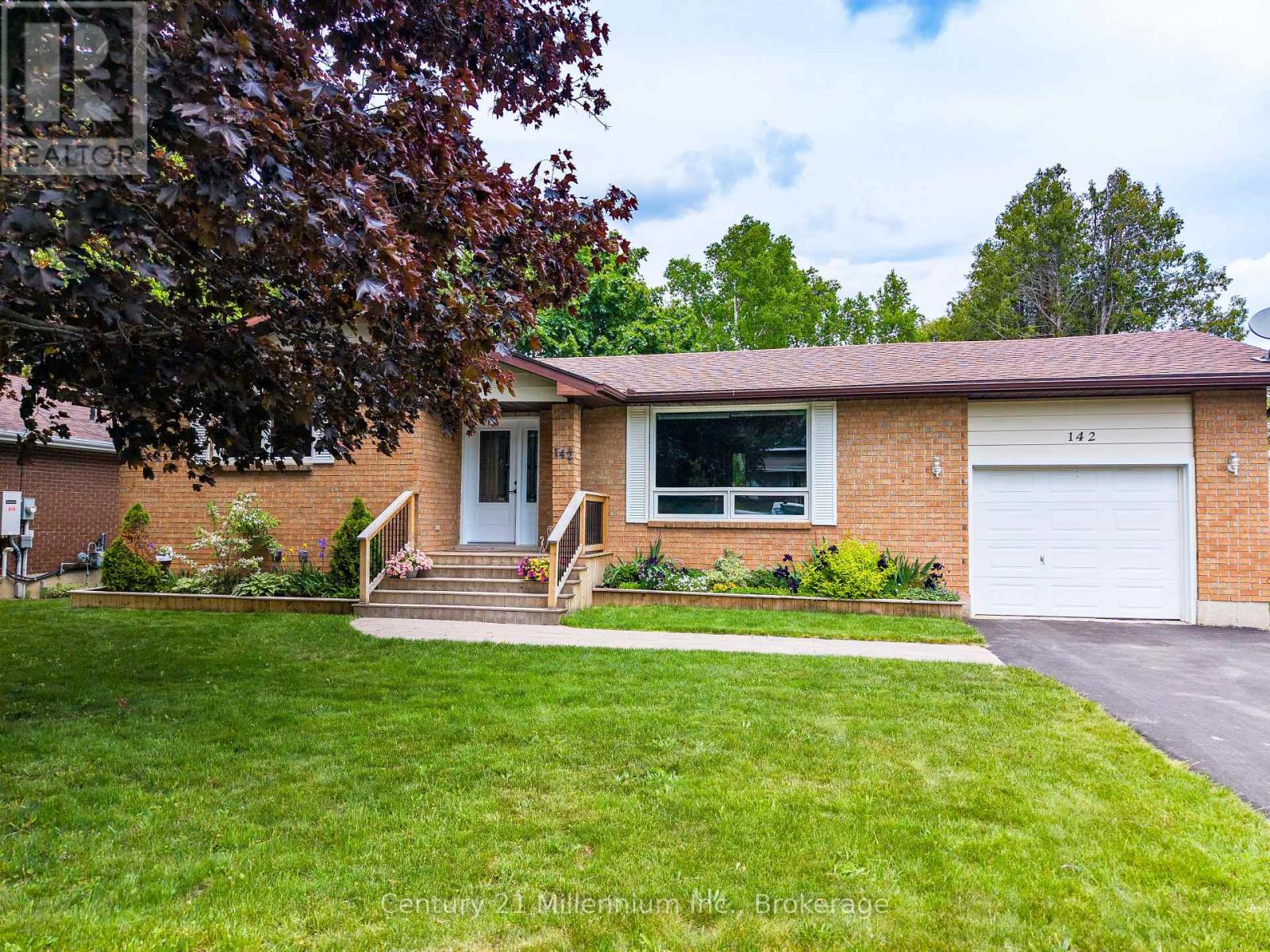 142 Arthur Street E, Blue Mountains, Ontario  N0H 2P0 - Photo 2 - X13670664