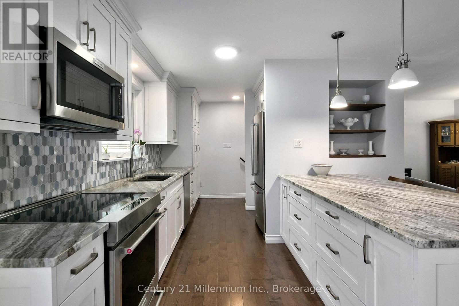 142 Arthur Street E, Blue Mountains, Ontario  N0H 2P0 - Photo 9 - X13670664