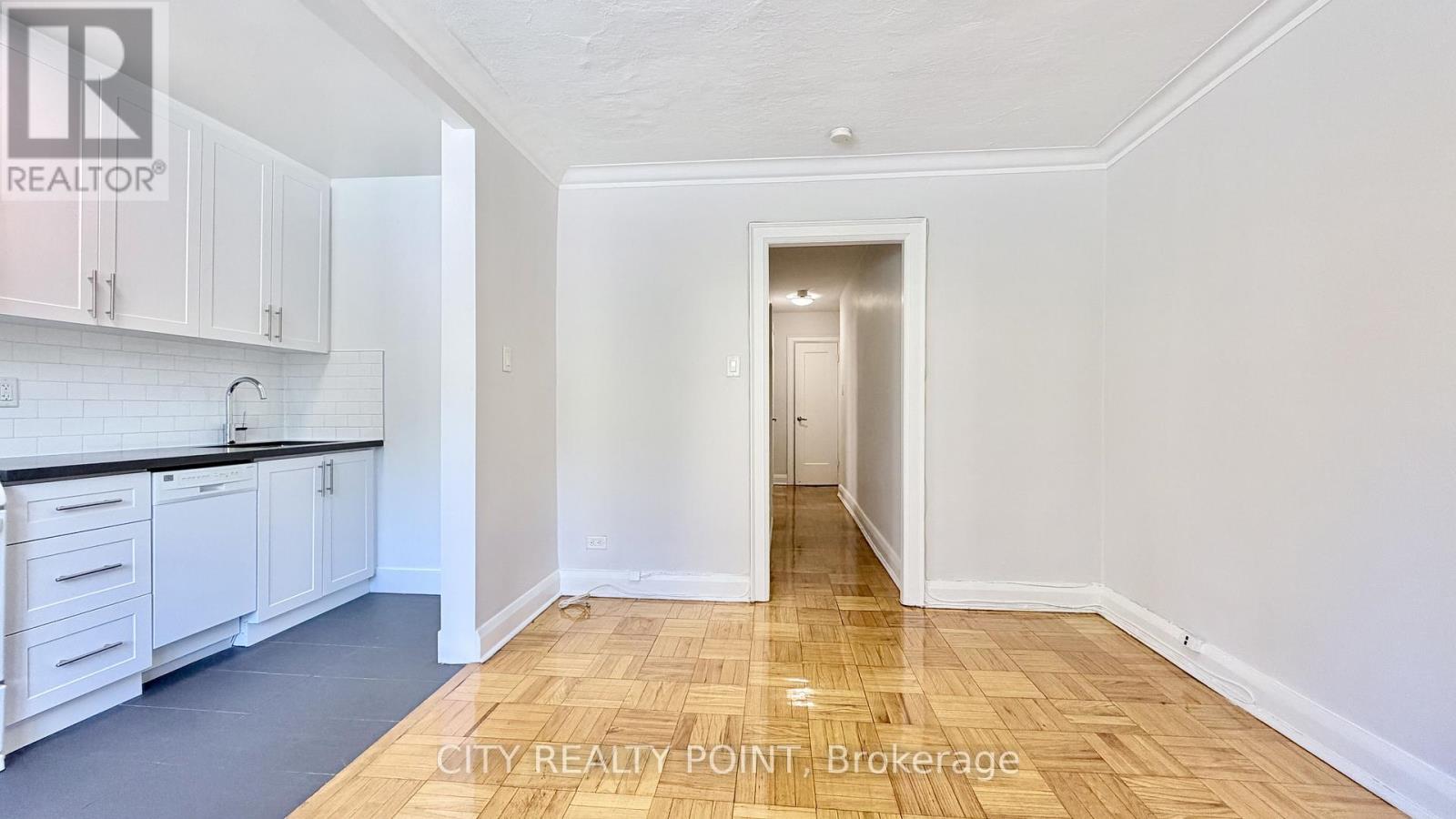 218 - 396 Avenue Road, Toronto, Ontario  M4V 2H4 - Photo 4 - C13670524