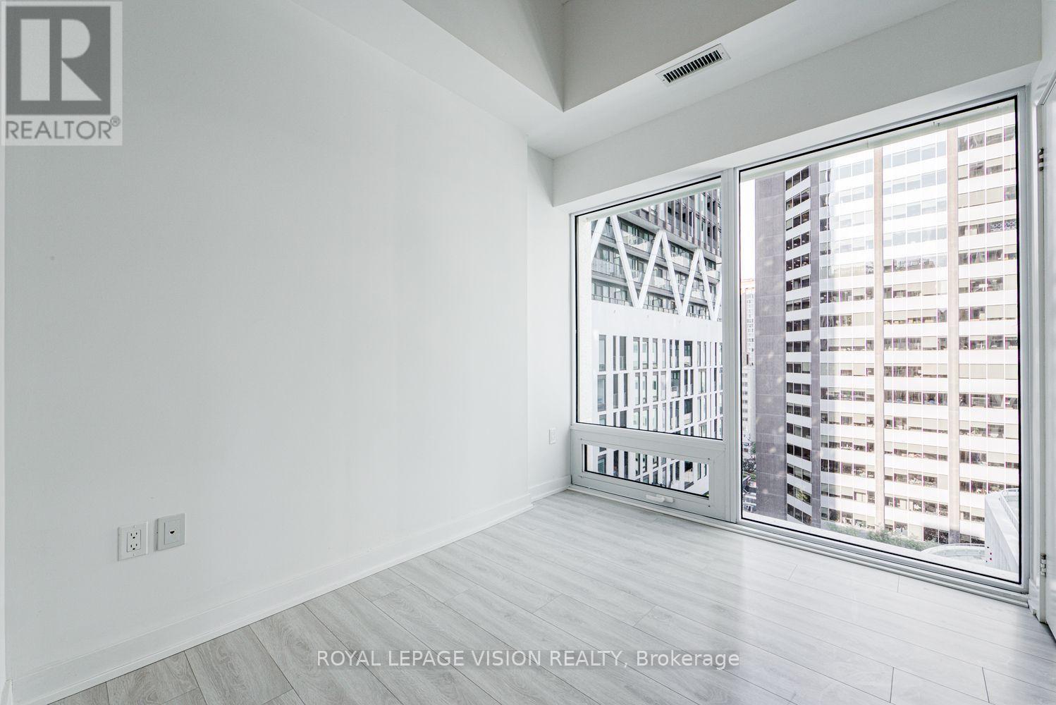 1121 - 121 St Patrick Street, Toronto, Ontario  M5T 0B8 - Photo 22 - C13670562