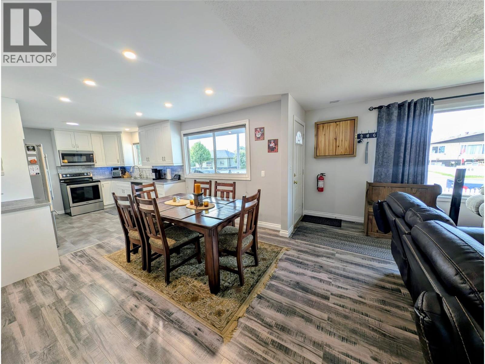 2551 Jackson Avenue, Merritt, British Columbia  V1K 1B8 - Photo 8 - 10392144