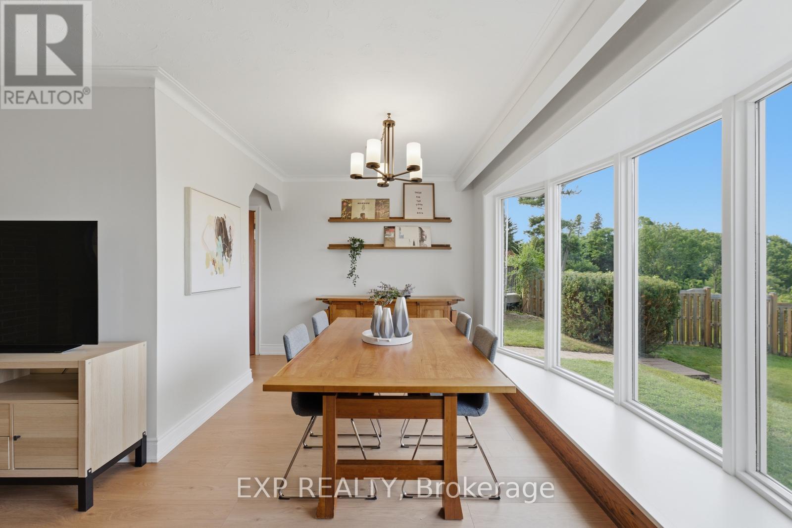 57 Riverhead Drive, Toronto, Ontario  M9W 4G3 - Photo 10 - W13670334