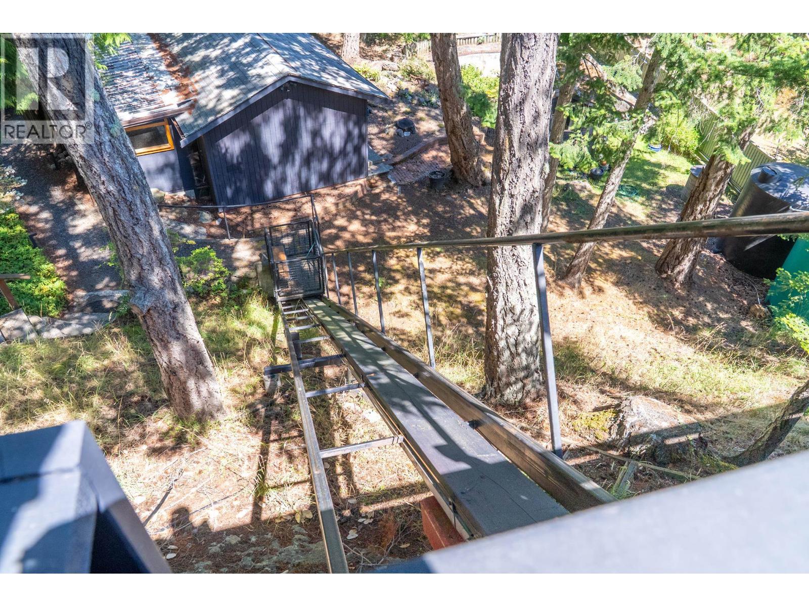 7918 Swanson View Drive, Pender Island, British Columbia  V0N 2M2 - Photo 31 - R3153681