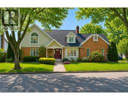 1 CAPTAIN TENBROCK Terrace, St. Catharines, Ontario