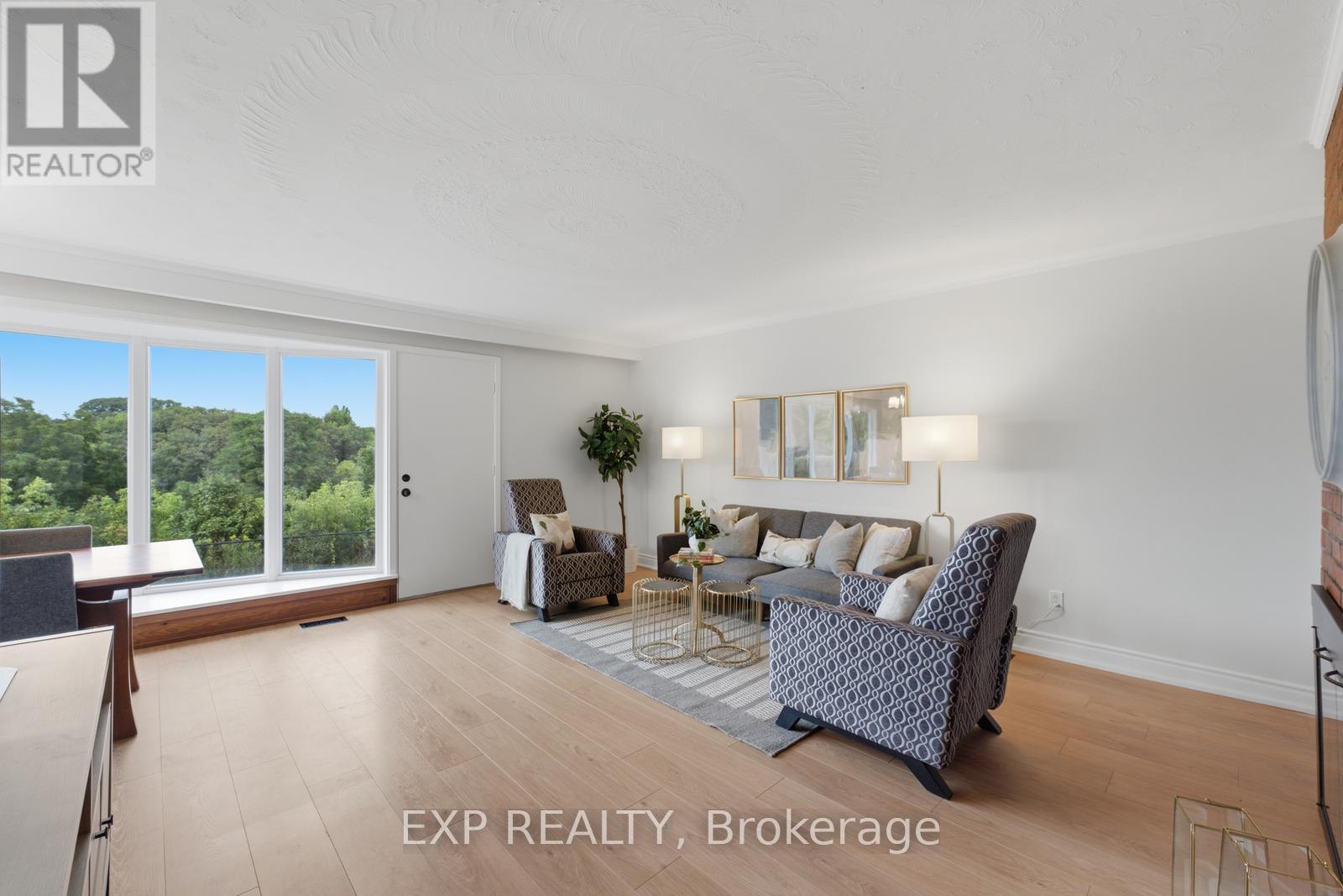 57 Riverhead Drive, Toronto, Ontario  M9W 4G3 - Photo 5 - W13670334