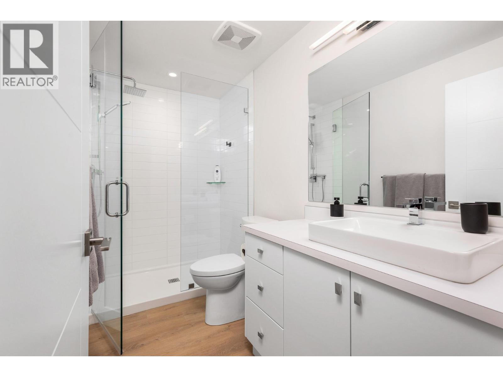 9839 Beacon Hill Crescent, Lake Country, British Columbia  V4V 0A9 - Photo 8 - 10392284