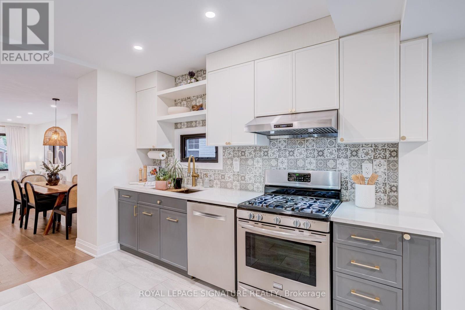 222 Queensdale Avenue, Toronto, Ontario M4C 2B2 - Photo 16 - E13670658