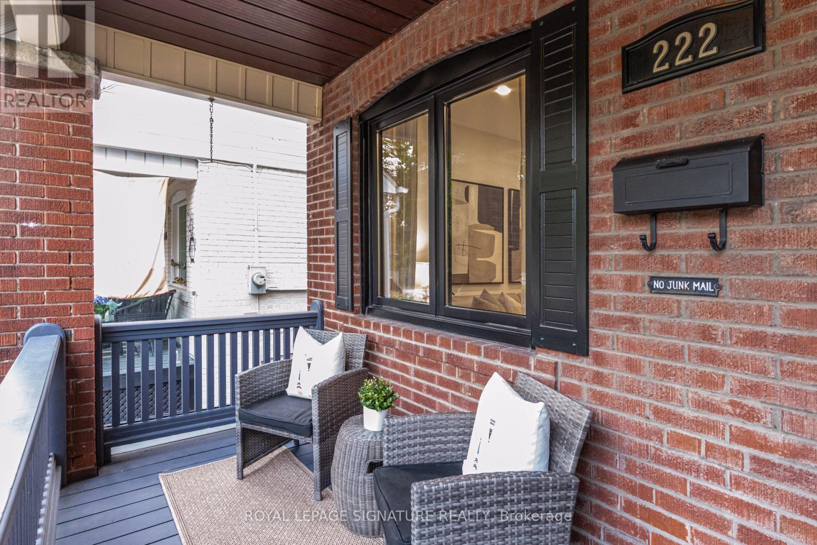 222 Queensdale Avenue, Toronto, Ontario M4C 2B2 - Photo 2 - E13670658