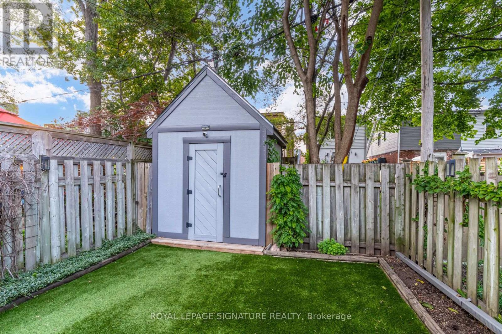 222 Queensdale Avenue, Toronto, Ontario M4C 2B2 - Photo 42 - E13670658