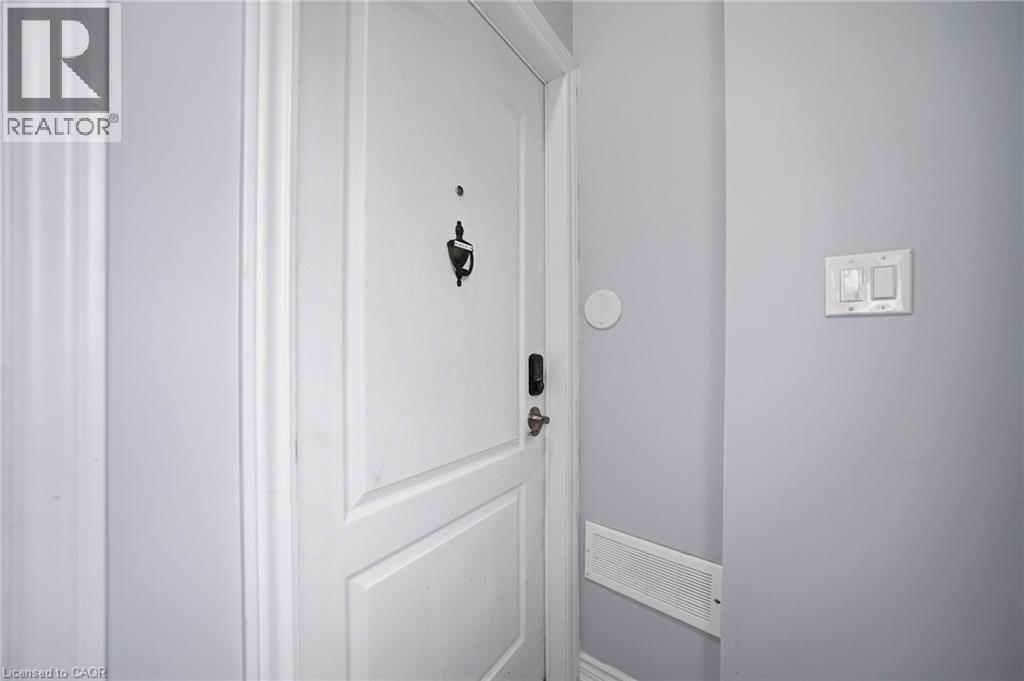 146 Bankside Drive Unit# Upper, Kitchener, Ontario  N2N 3E4 - Photo 2 - 40846635
