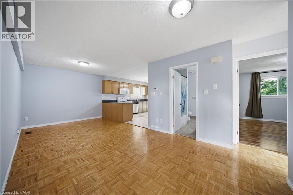 146 Bankside Drive Unit# Upper, Kitchener, Ontario  N2N 3E4 - Photo 4 - 40846635