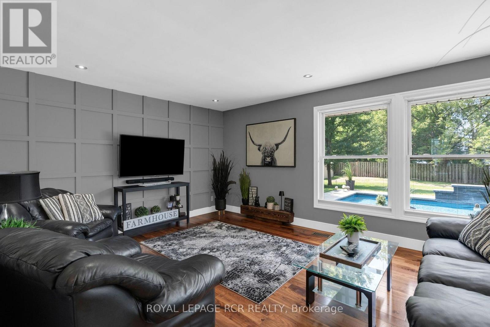 20 Douglas Drive, New Tecumseth, Ontario  L9R 1J9 - Photo 7 - N13670634