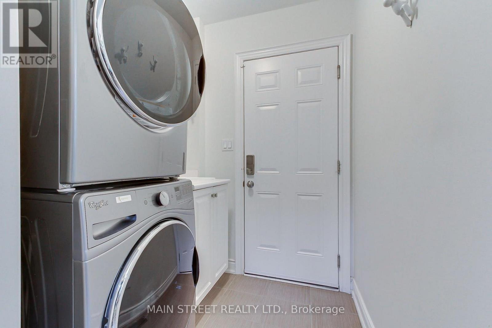 26 Queen Mary Court W, Vaughan, Ontario L4L 0H9 - Photo 8 - N13670678