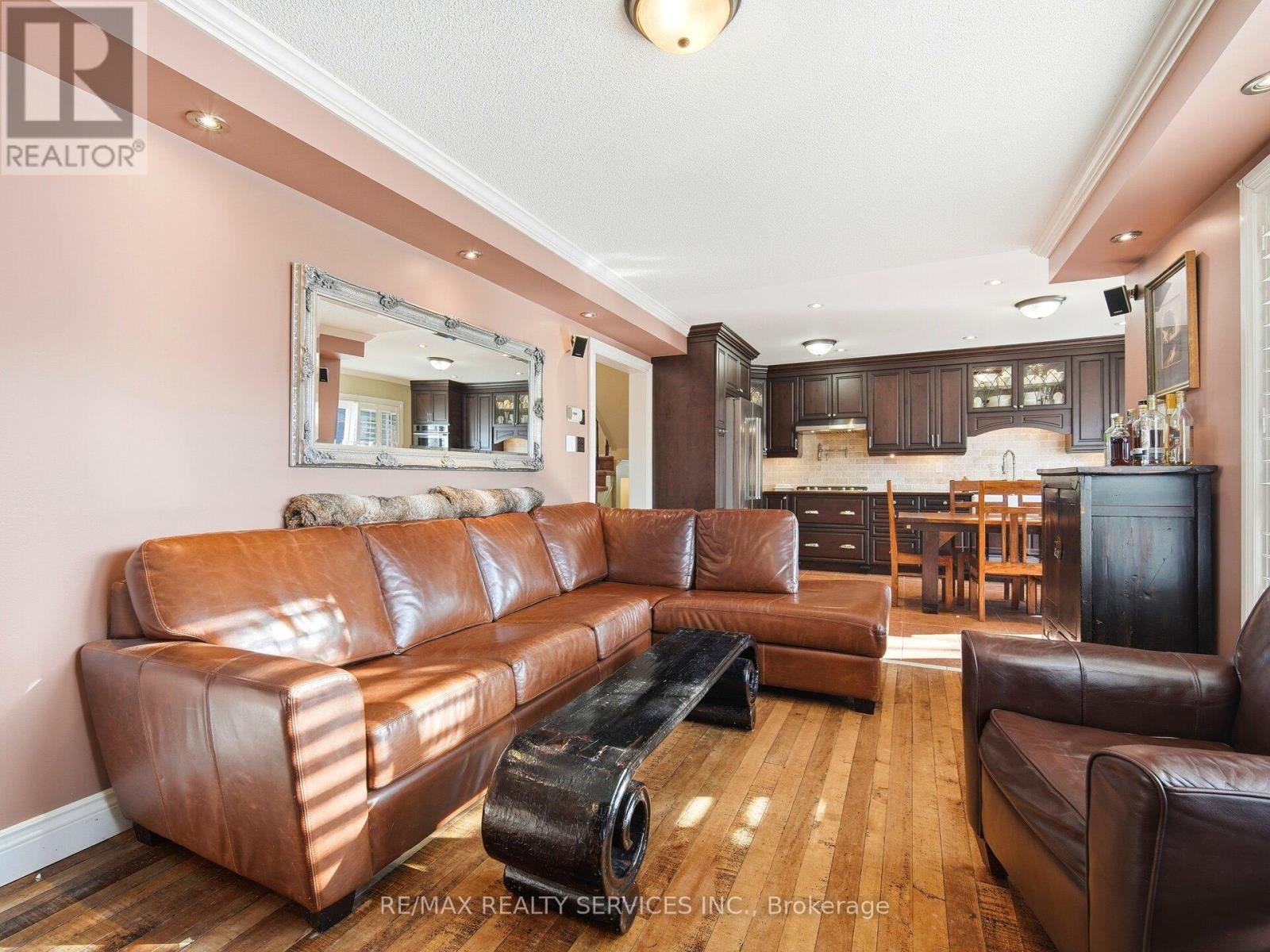 1131 Zimmerman Crescent, Milton, Ontario  L9T 5T2 - Photo 8 - W13670508