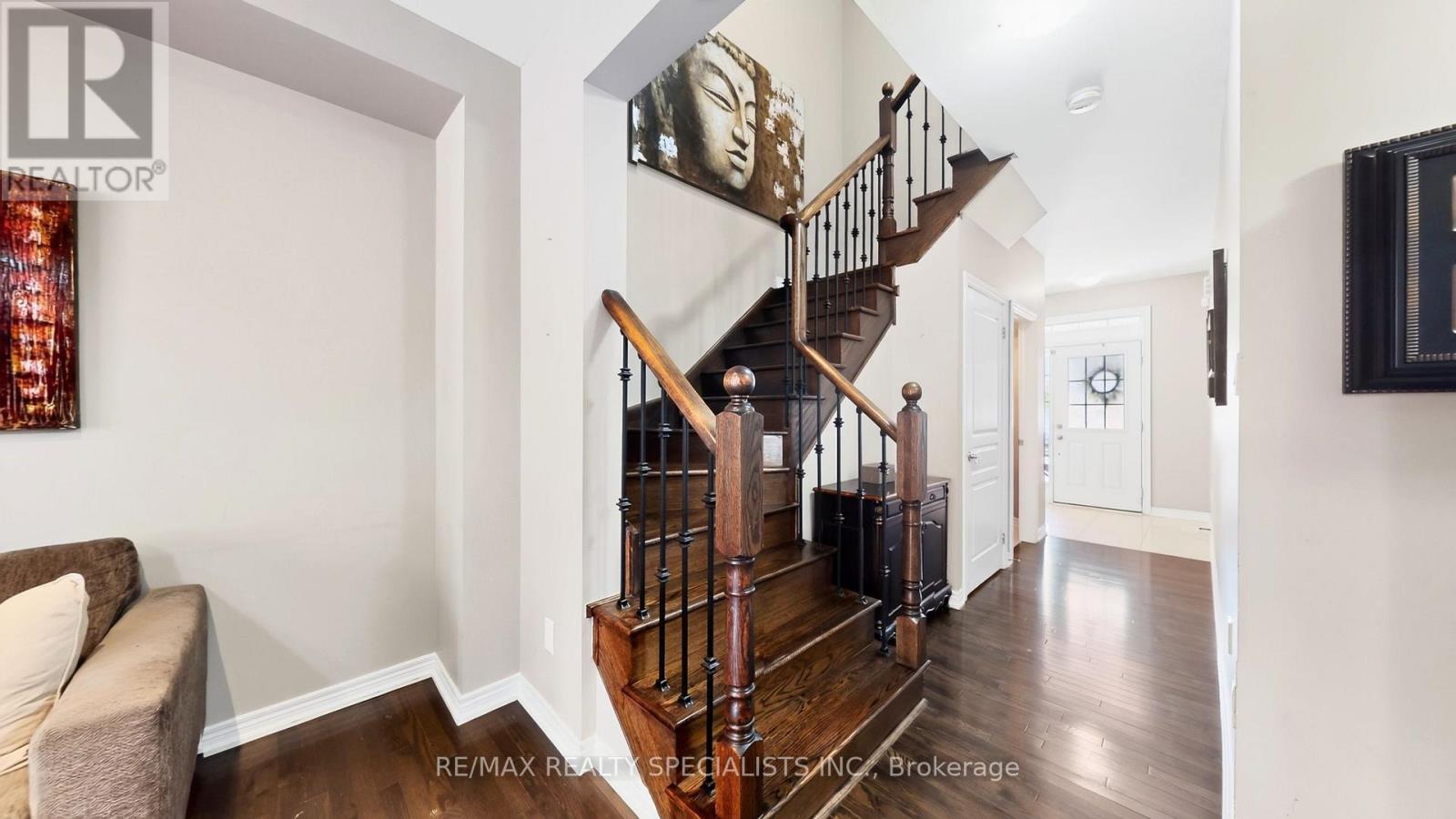 30 Pendulum Circle, Brampton, Ontario  L6R 3N6 - Photo 6 - W13670538
