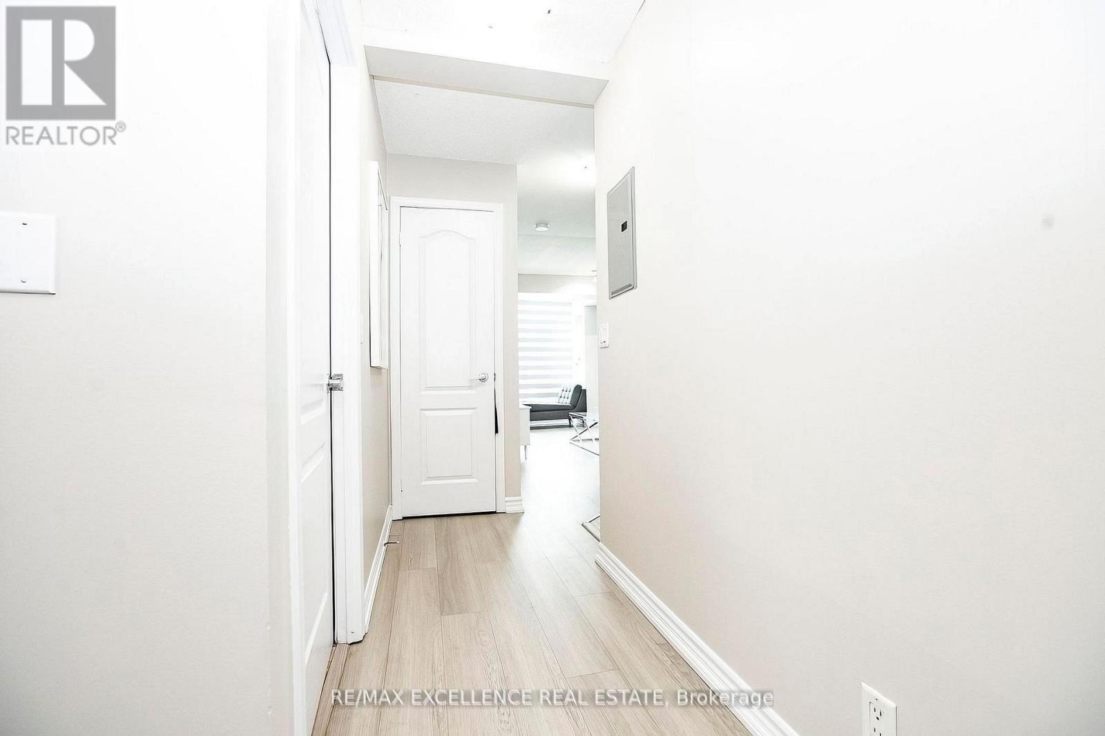 2102 - 33 Elm Drive, Mississauga, Ontario L5B 4L2 - Photo 14 - W13670544