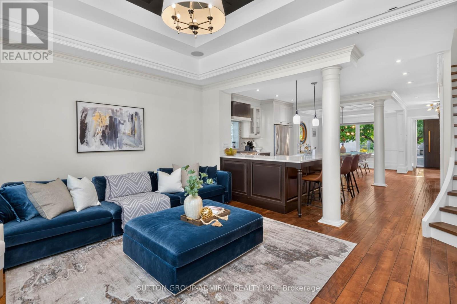 63 Westbury Crescent, Toronto, Ontario  M6M 1M3 - Photo 10 - W13670572