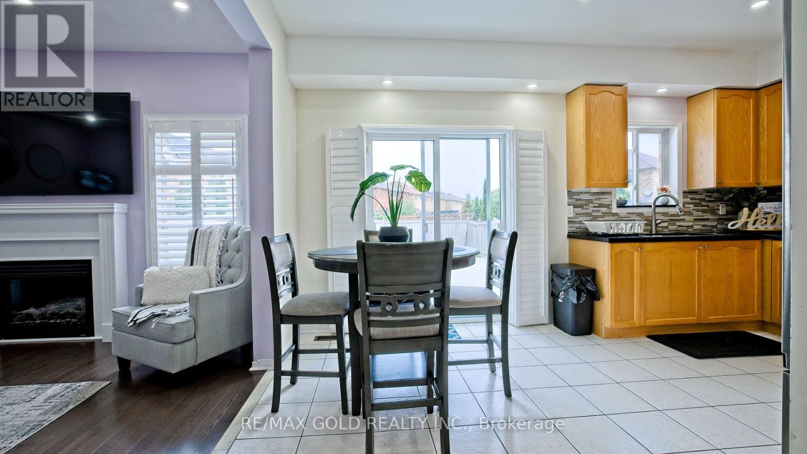 29 Abbotsbury Drive, Brampton, Ontario  L6X 0S4 - Photo 10 - W13670648