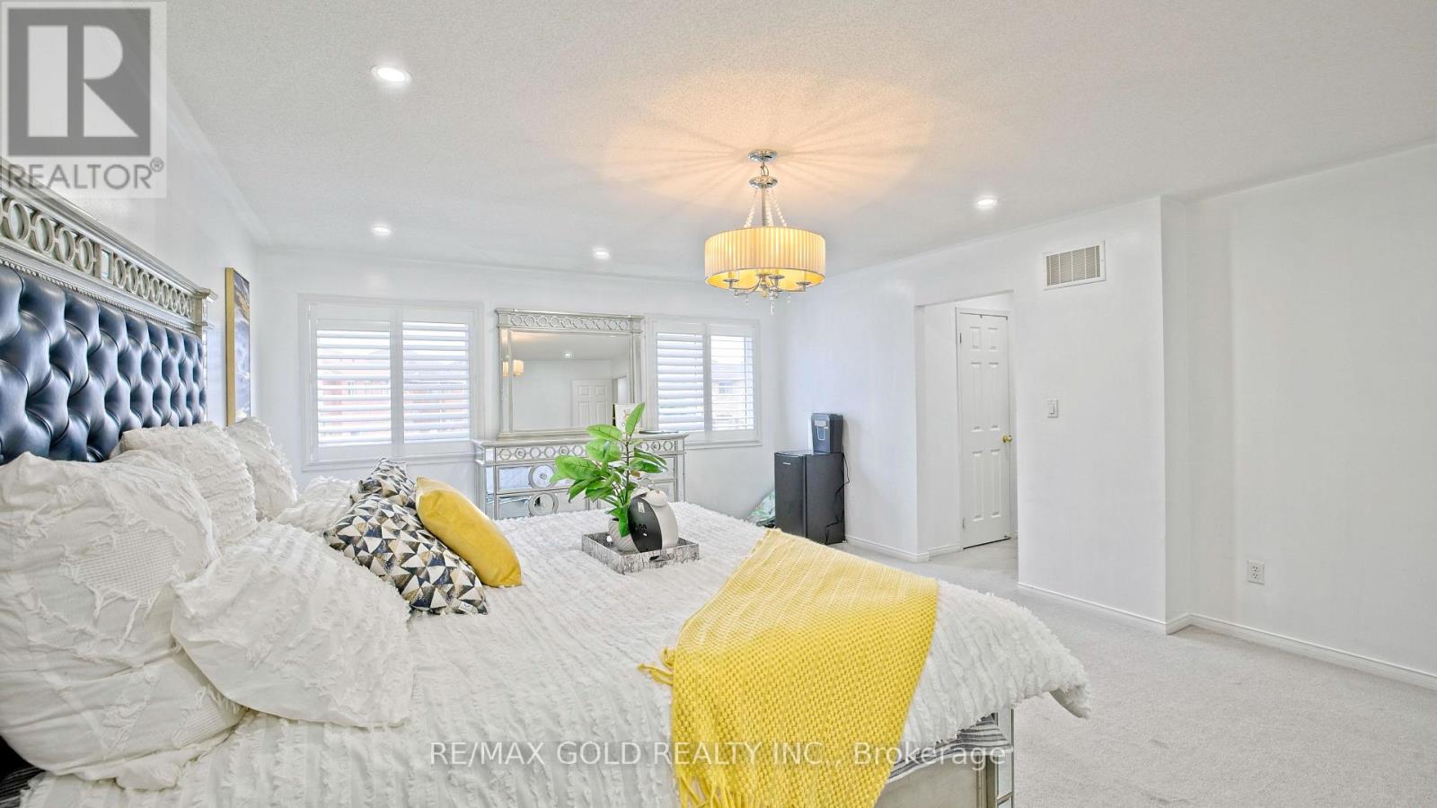 29 Abbotsbury Drive, Brampton, Ontario  L6X 0S4 - Photo 21 - W13670648
