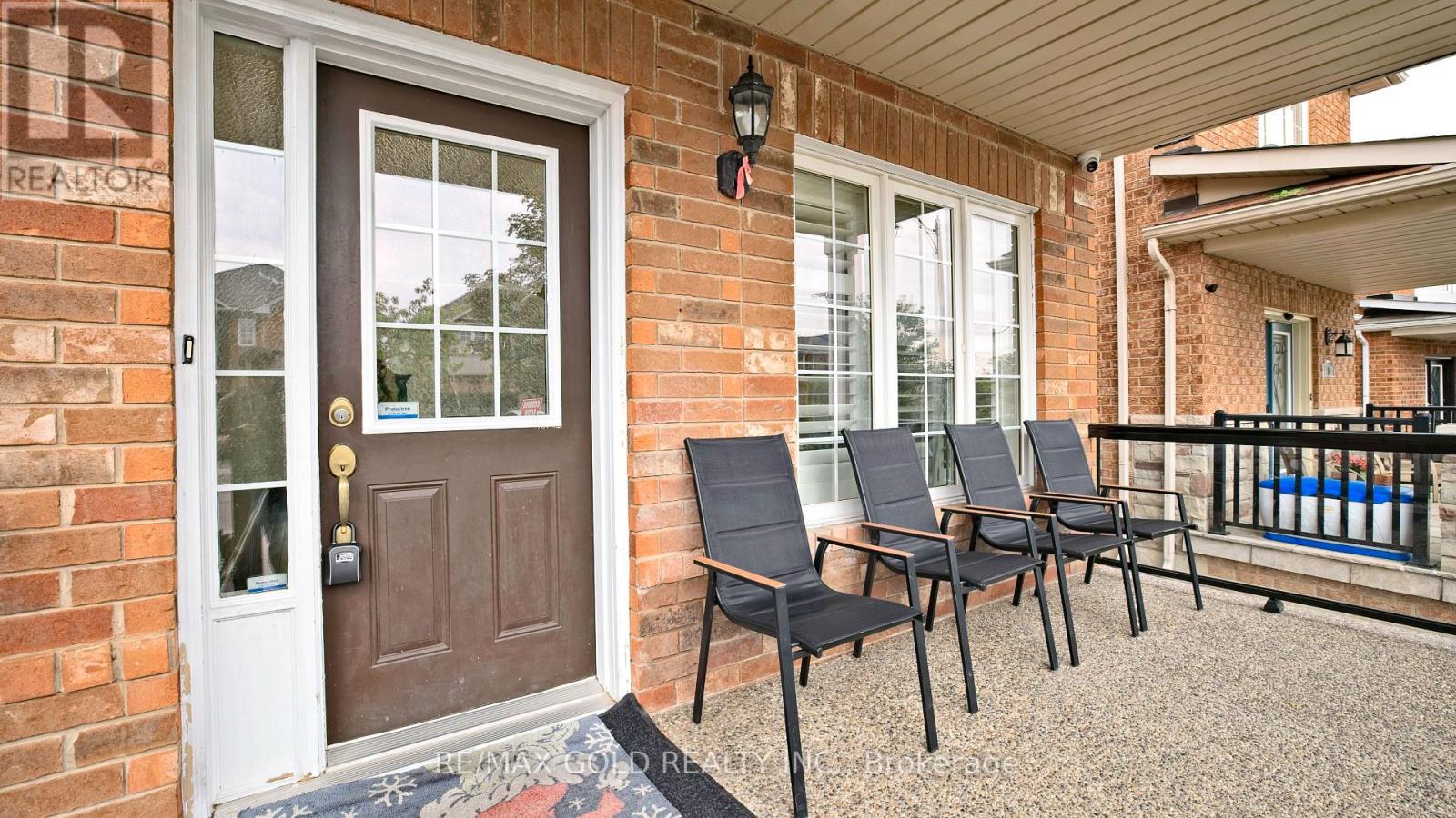 29 Abbotsbury Drive, Brampton, Ontario  L6X 0S4 - Photo 5 - W13670648