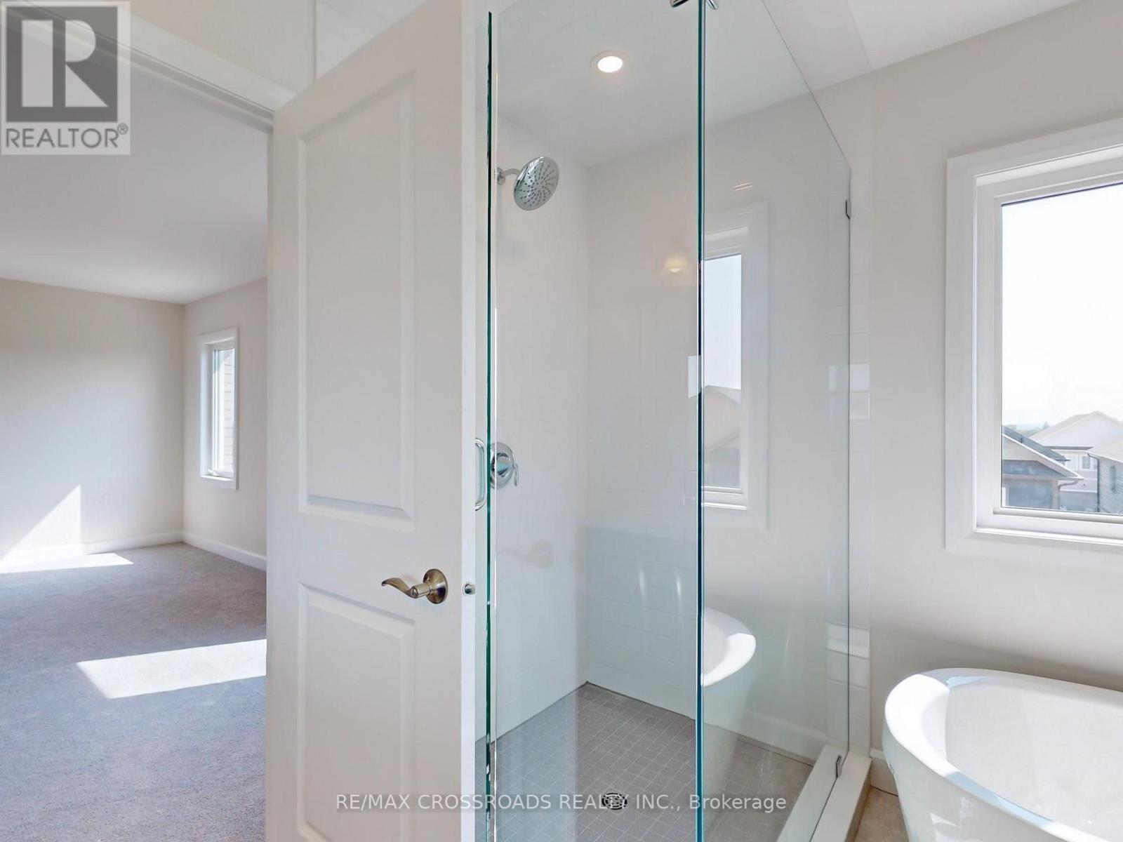219 O'neil Street, Peterborough, Ontario  K9K 0H7 - Photo 34 - X13670582
