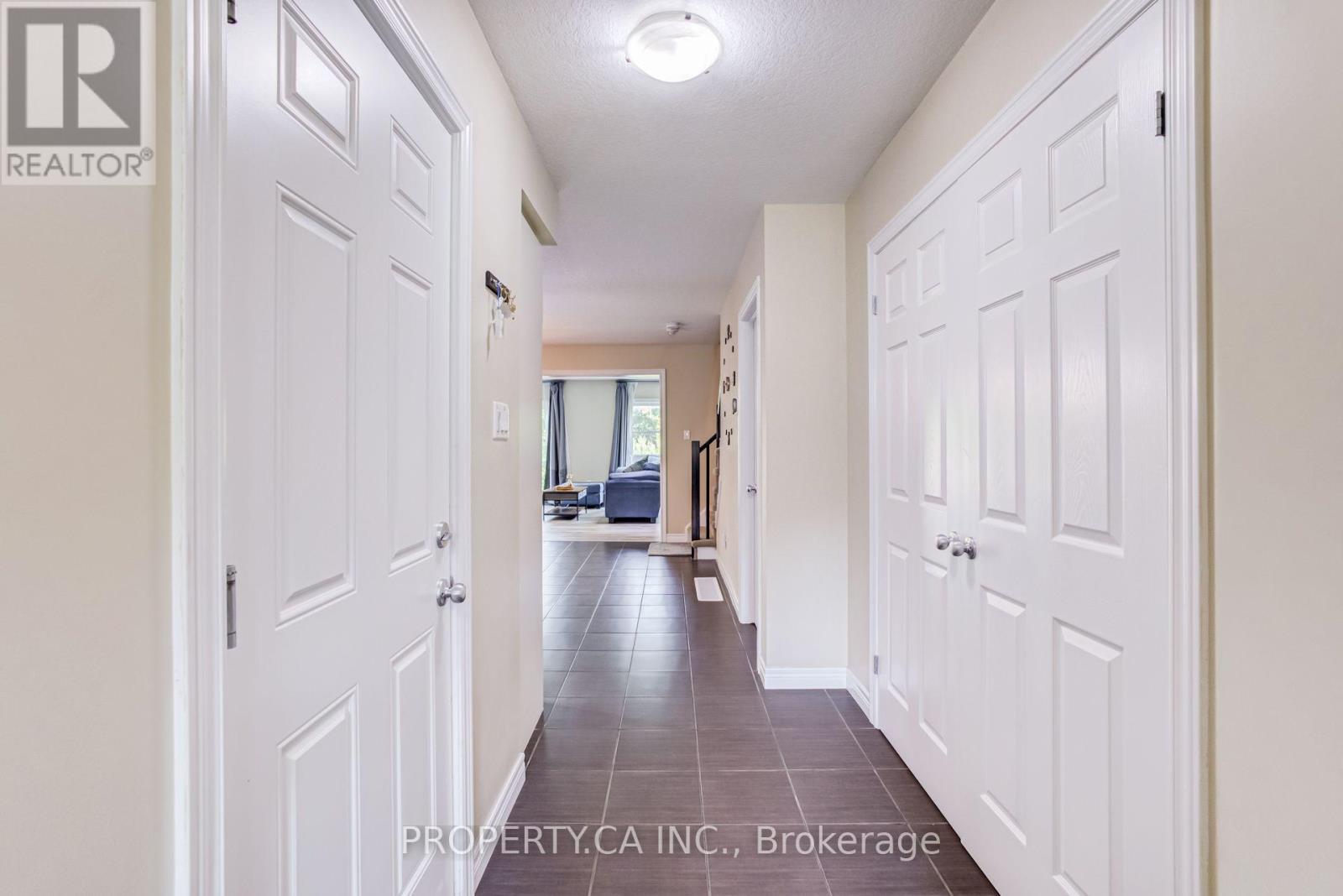 2 - 14 Amos Drive, Guelph, Ontario N1L 0M2 - Photo 7 - X13670632