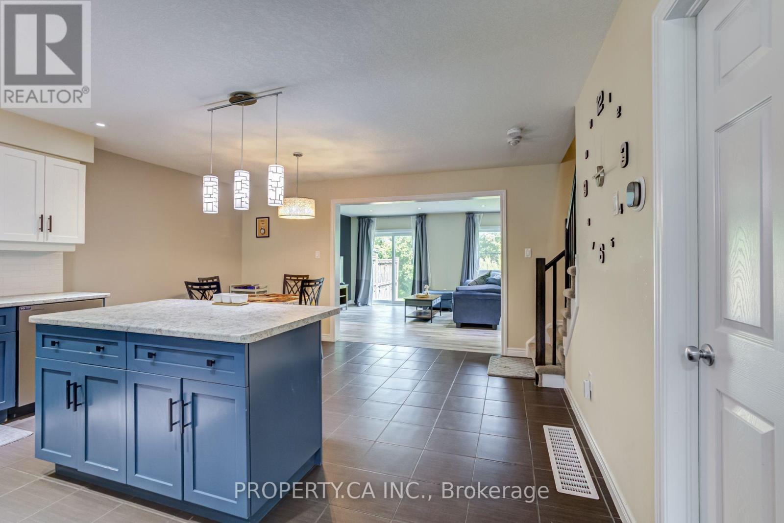2 - 14 Amos Drive, Guelph, Ontario N1L 0M2 - Photo 8 - X13670632