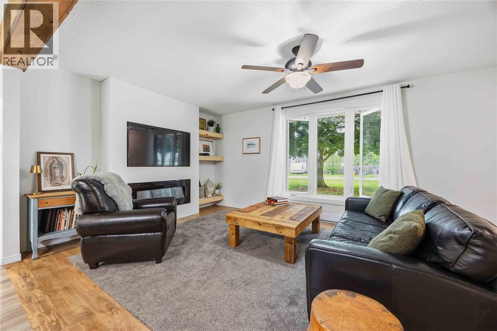 3278 Morrell Street, Brooke-Alvinston, Ontario  N0N 1A0 - Photo 9 - 26017445
