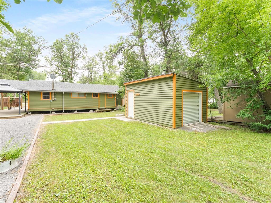 20106 First (Pr 519) Avenue, Gimli Rm, Manitoba  R0C 2W0 - Photo 13 - 202620252