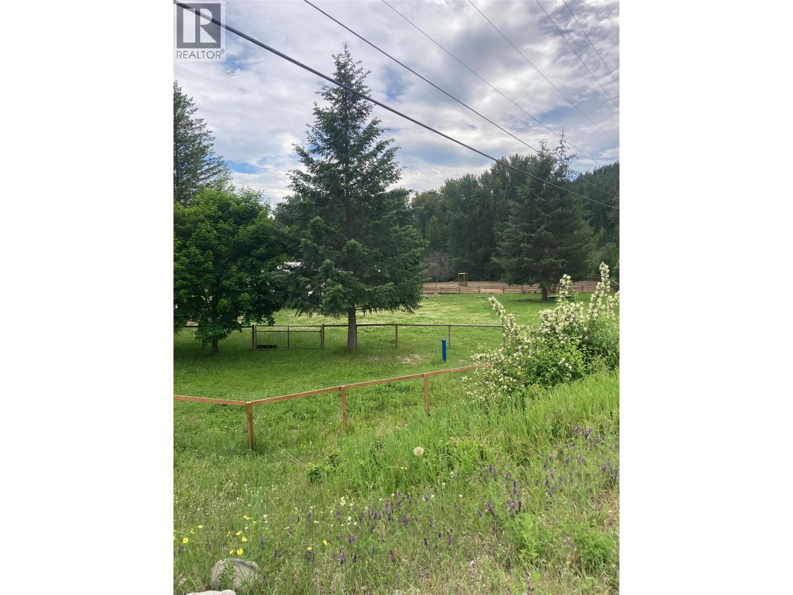 10000 North Fork Road, Grand Forks, British Columbia  V0H 1H8 - Photo 10 - 10392929