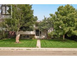 23 Nebraska Road W, Lethbridge, Alberta