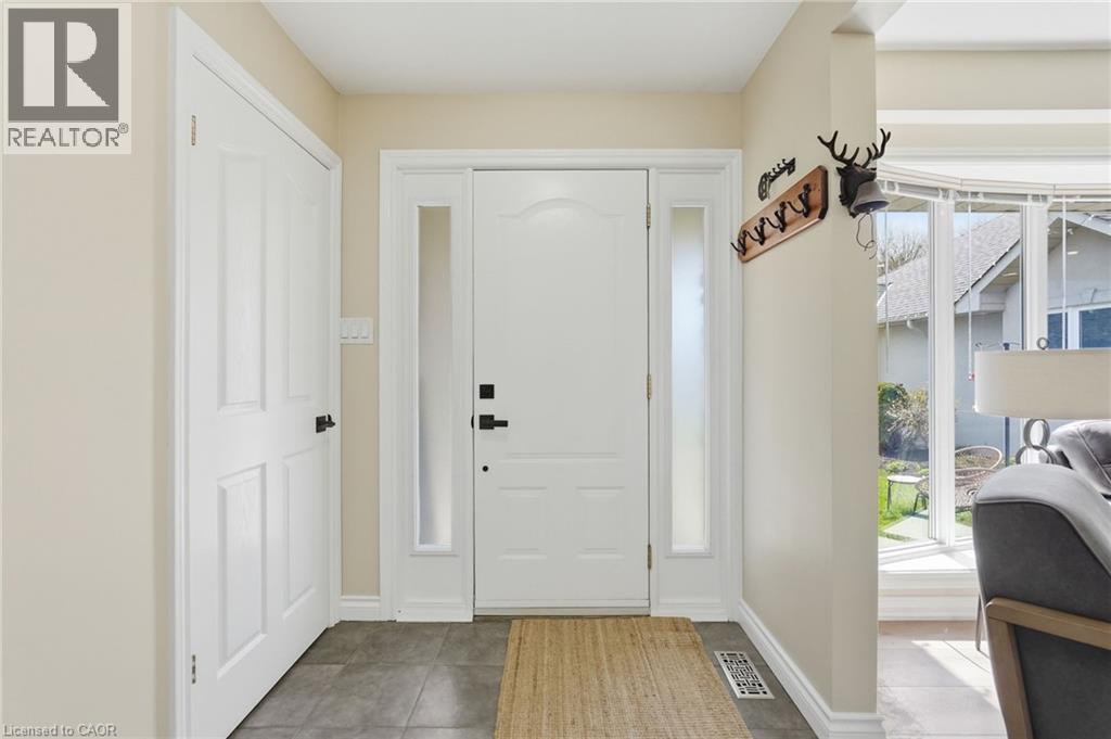 19 Concession 5 E, Waterdown, Ontario  L8B 1K4 - Photo 5 - 40850115