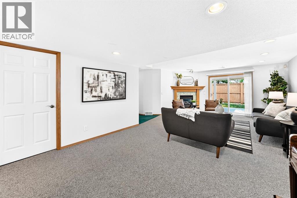157 Hawkstone Manor NW, Calgary, Alberta  T3G 3X2 - Photo 32 - A2294301