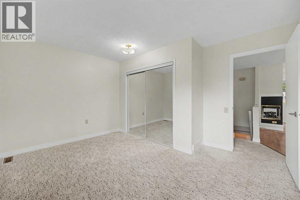 2640 Dovely Court SE, Calgary, Alberta  T2B 3G6 - Photo 17 - A2336834