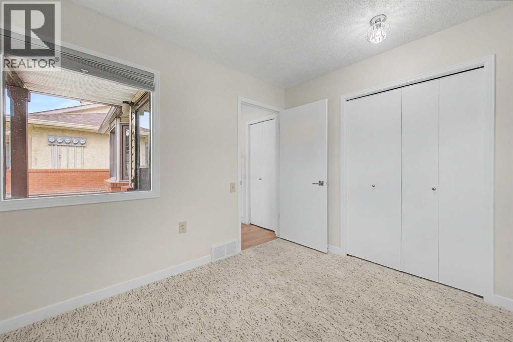 2640 Dovely Court SE, Calgary, Alberta  T2B 3G6 - Photo 20 - A2336834