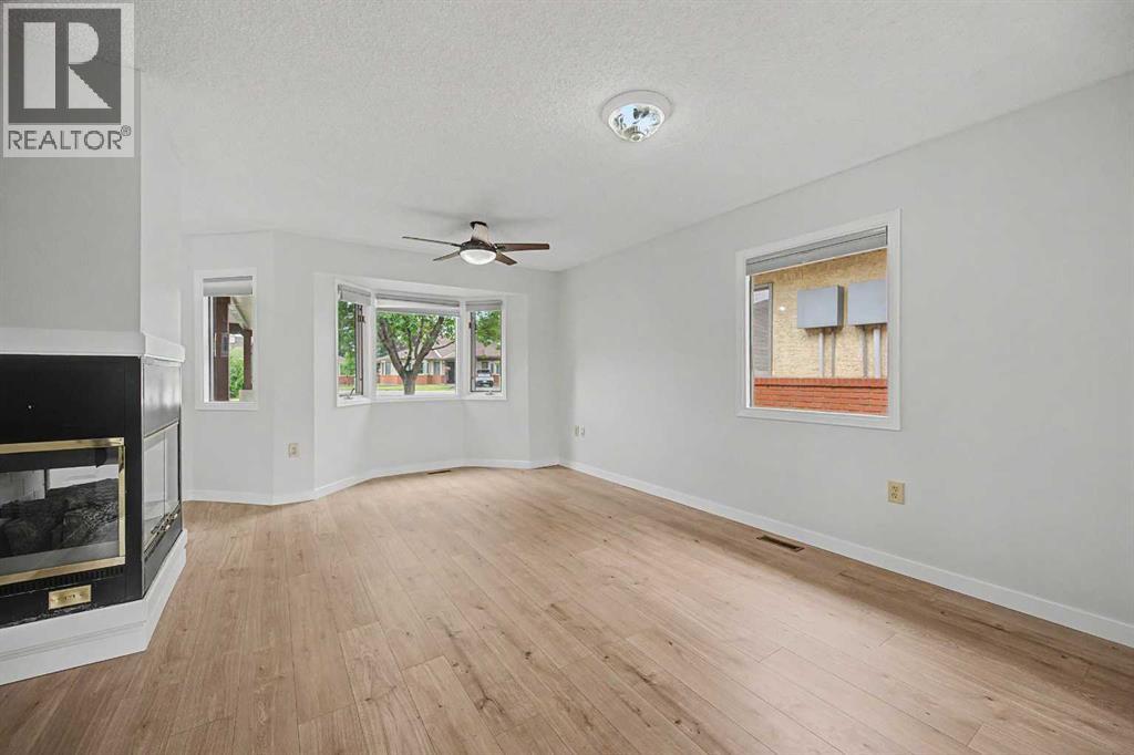 2640 Dovely Court SE, Calgary, Alberta  T2B 3G6 - Photo 8 - A2336834