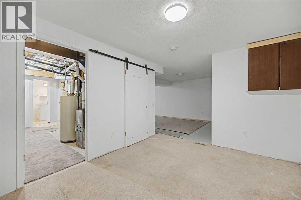 2640 Dovely Court SE, Calgary, Alberta  T2B 3G6 - Photo 35 - A2336834