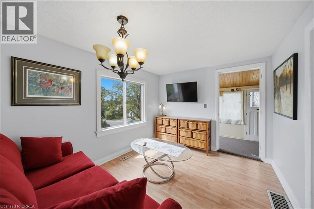 367 Nelson Street, Brantford, Ontario  N3S 4E6 - Photo 14 - 40852971