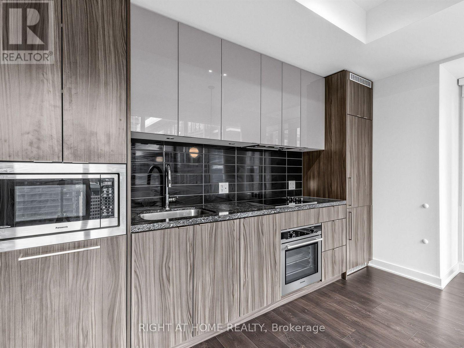 3215 - 115 Blue Jays Way, Toronto, Ontario M5V 0N4 - Photo 11 - C13669258