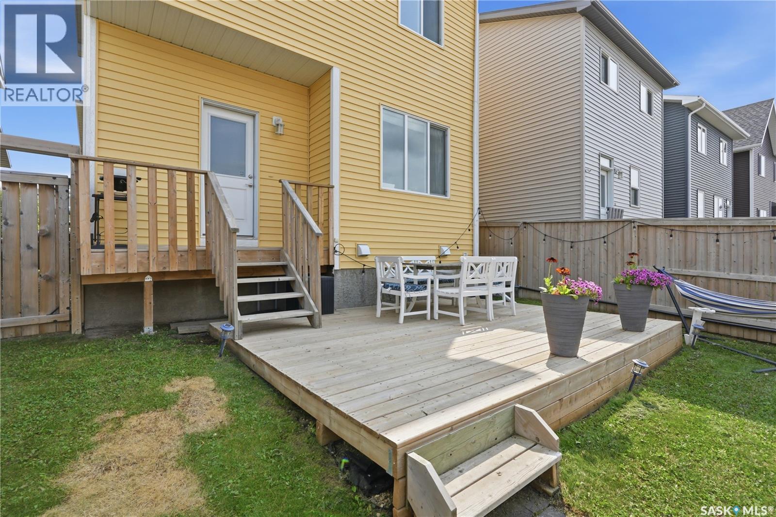 255 Newton Link, Saskatoon, Saskatchewan  S7V 0M8 - Photo 24 - SK045259