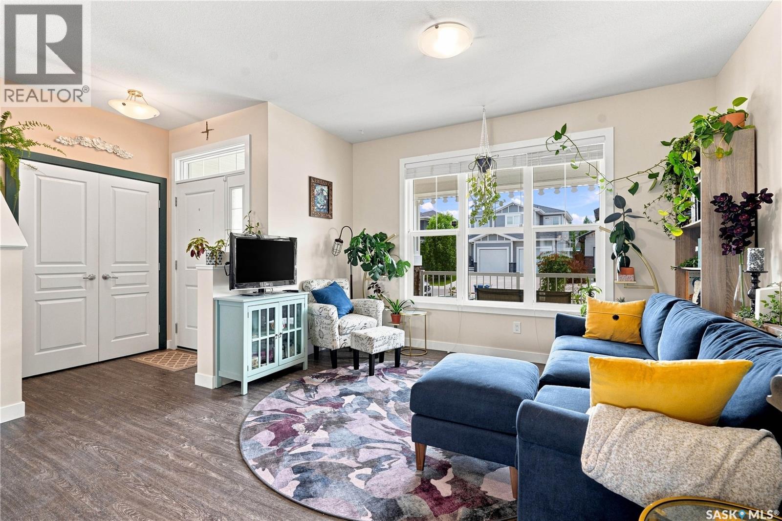 255 Newton Link, Saskatoon, Saskatchewan  S7V 0M8 - Photo 3 - SK045259