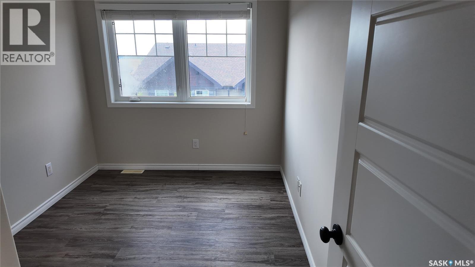 572 150 Langlois Way, Saskatoon, Saskatchewan  S7T 0L3 - Photo 15 - SK045023