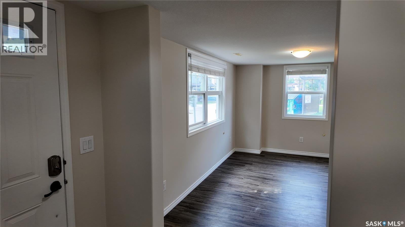 572 150 Langlois Way, Saskatoon, Saskatchewan  S7T 0L3 - Photo 5 - SK045023