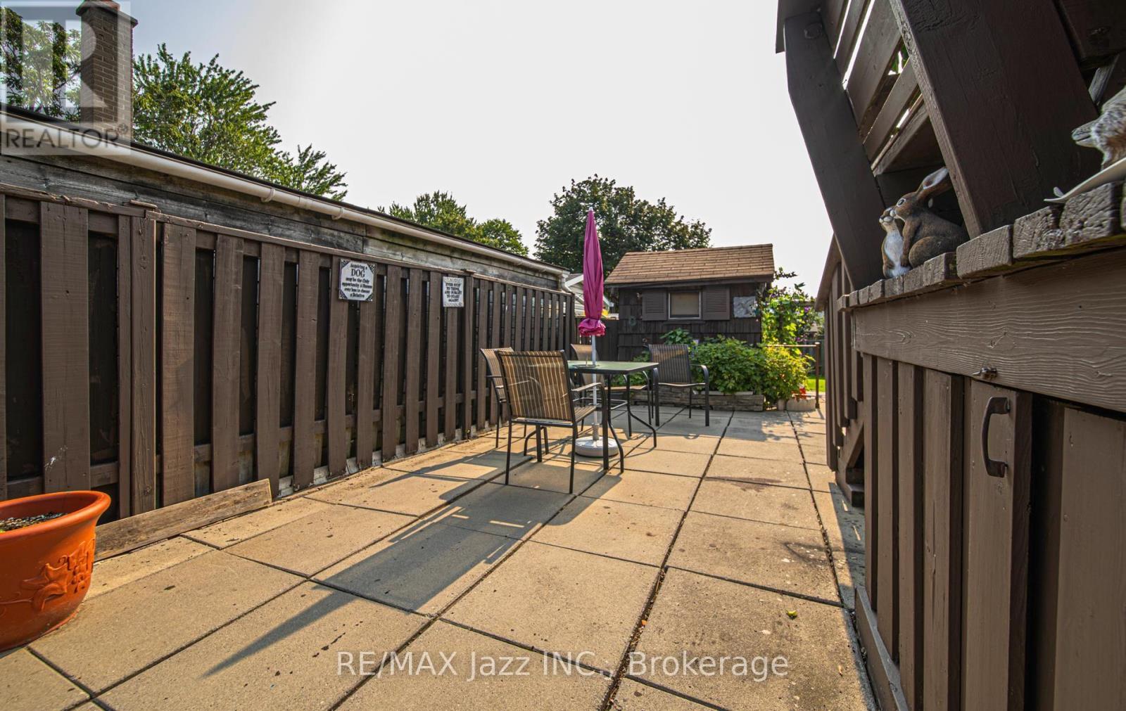 1481 Evangeline Drive, Oshawa, Ontario  L1J 3S8 - Photo 16 - E13670736
