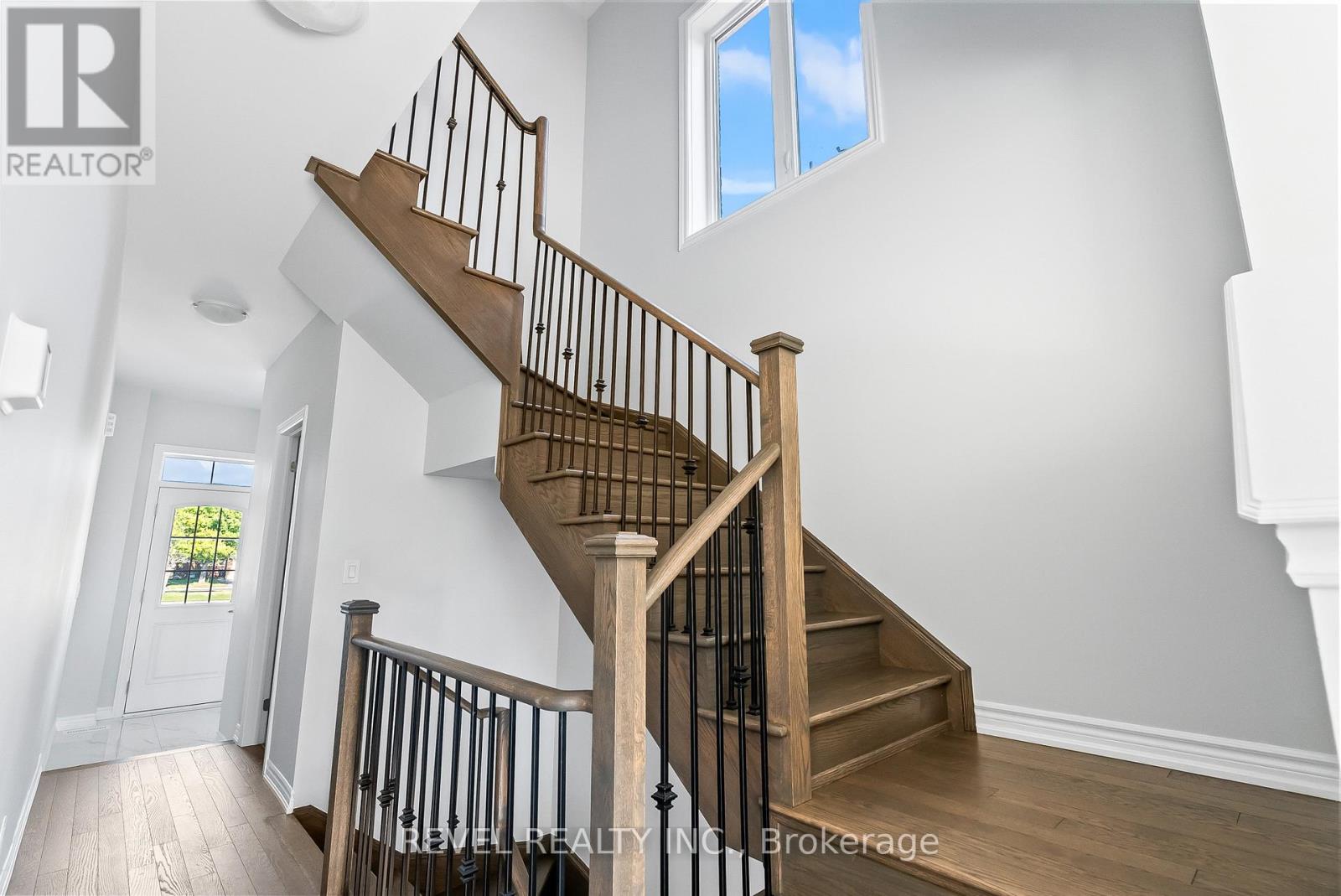 14 Paradise Way, Whitby, Ontario  L1R 0R7 - Photo 18 - E13670920