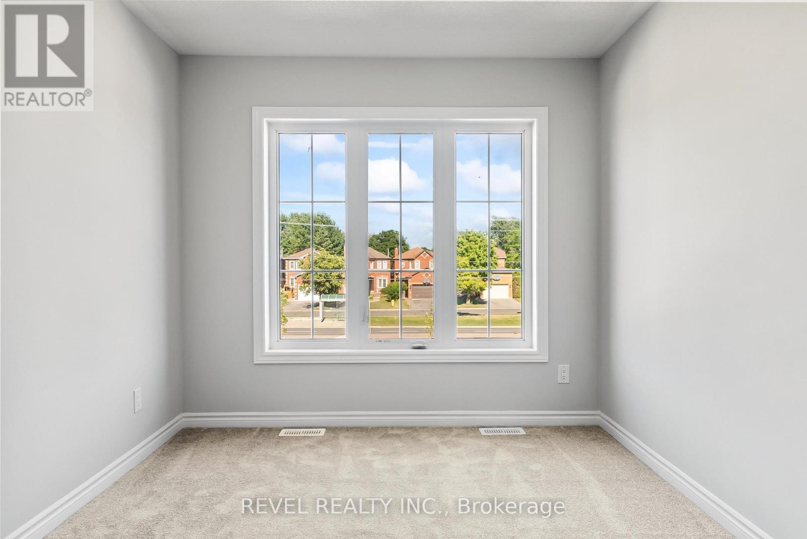 14 Paradise Way, Whitby, Ontario  L1R 0R7 - Photo 22 - E13670920