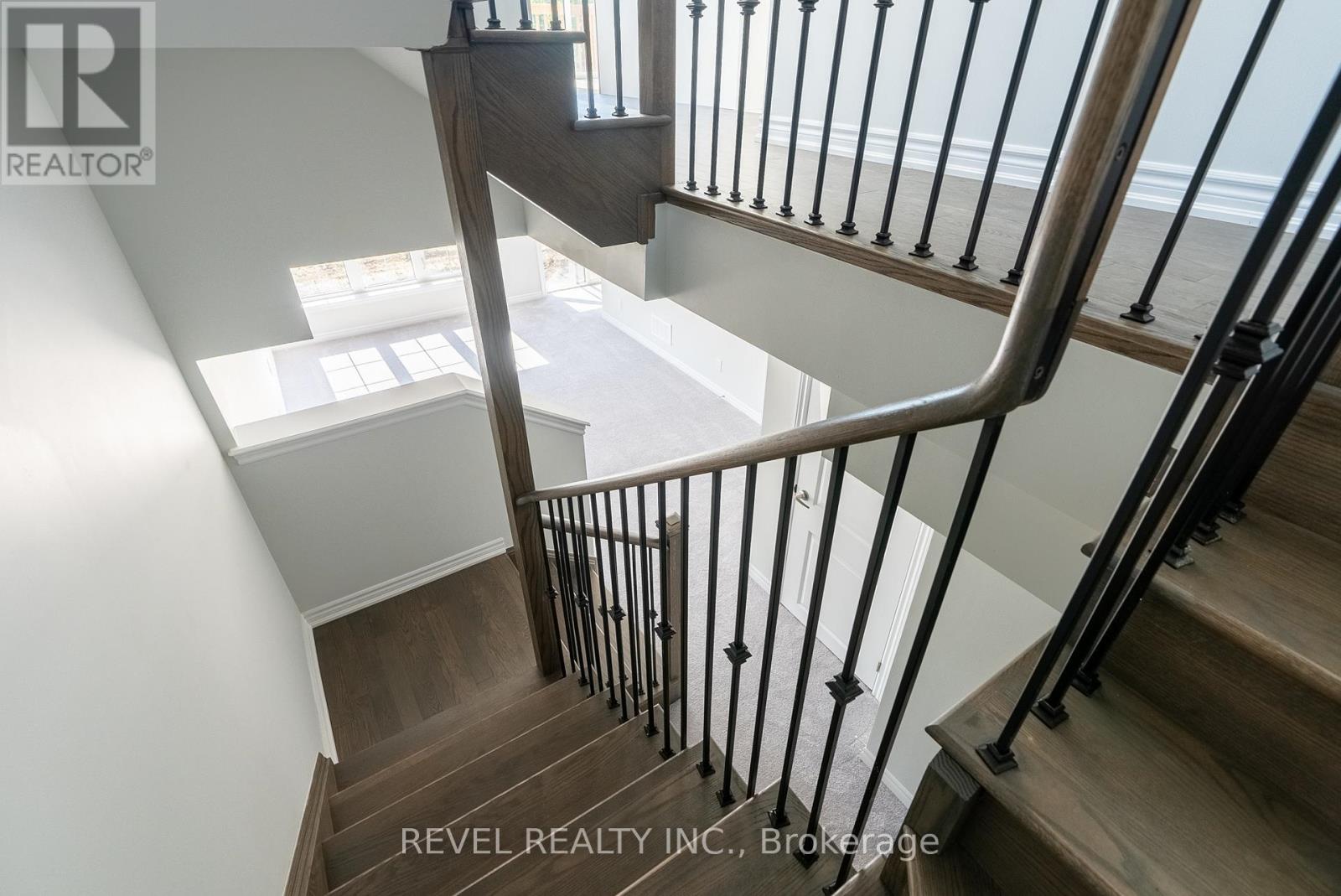 14 Paradise Way, Whitby, Ontario  L1R 0R7 - Photo 34 - E13670920