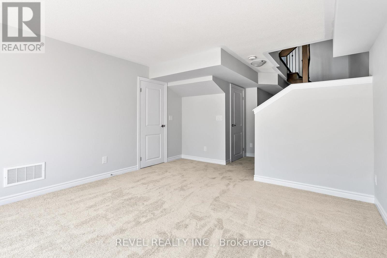 14 Paradise Way, Whitby, Ontario  L1R 0R7 - Photo 38 - E13670920
